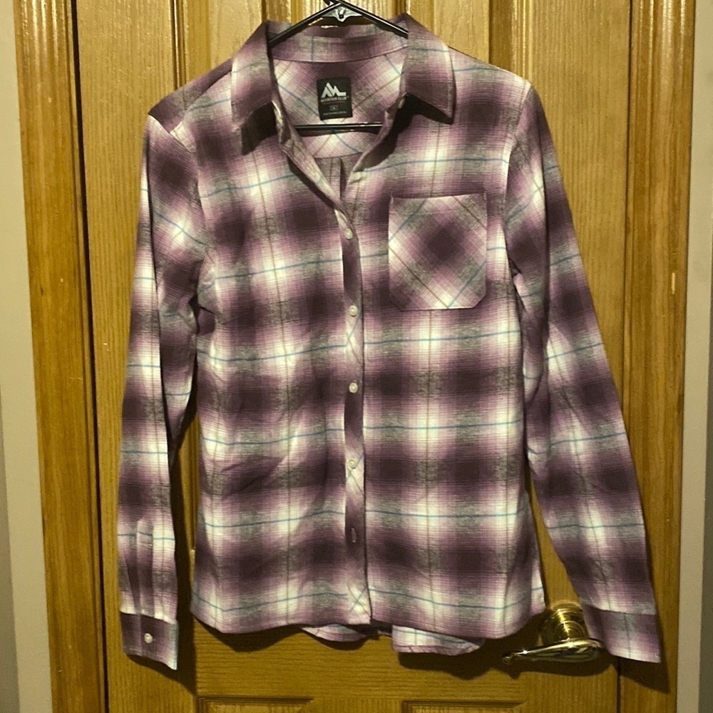 mountain club long sleeve​​​​ - Picture 2 of 4